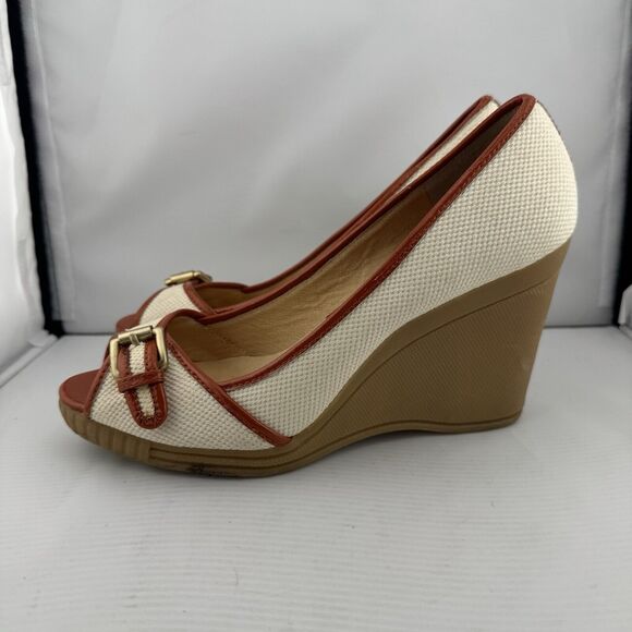 Michael Kors White And Burnt Orange Peep Toe Women’s wedges size 8 Comfortable - Picture 2 of 10